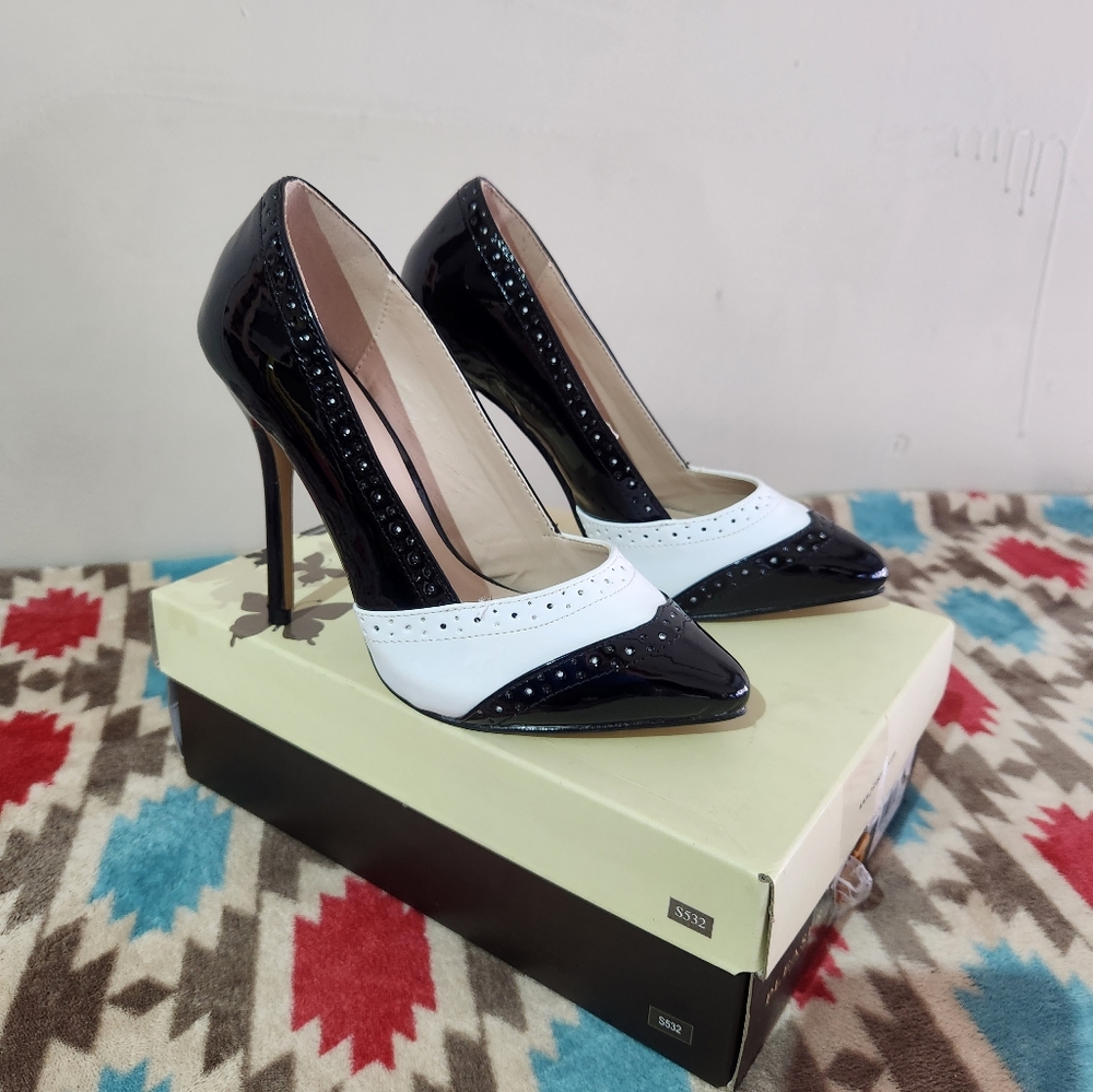 PLEASER BLK-WHITE PATENT Sexy Oxford Heels